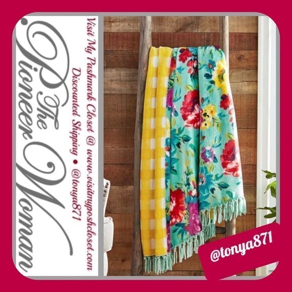 🦋 New Pioneer Woman Sweet Romance Polyester Plush Reversible Throw - Picture 1 of 9